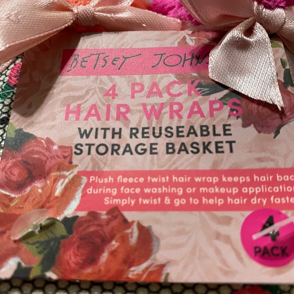 Betsey Johnson Hair Wrap Set with Reuseable Storage Basket - Picture 3 of 6